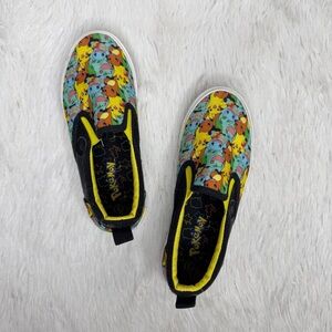 POKEMON / yellow black character slip on sneakers / 3 Kids